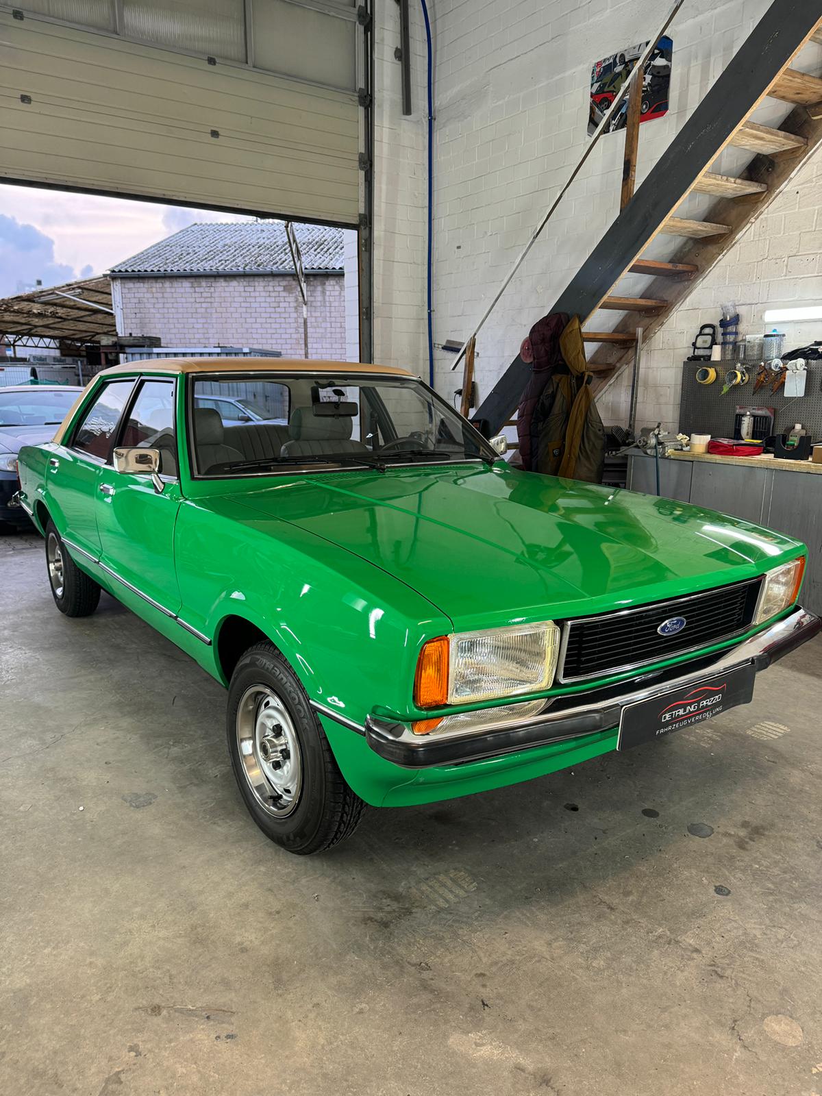 Lackpflege Oldtimer Aufbereitung